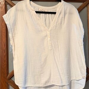 XiRENA Light Cream Blouse